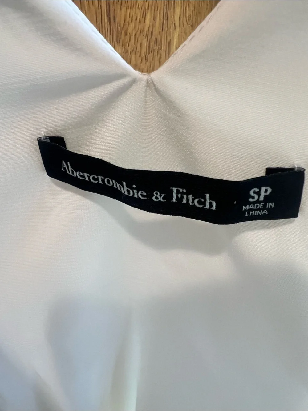 Abercrombie & Fitch Cream V-Neck Sleeveless Dress - Size small petite